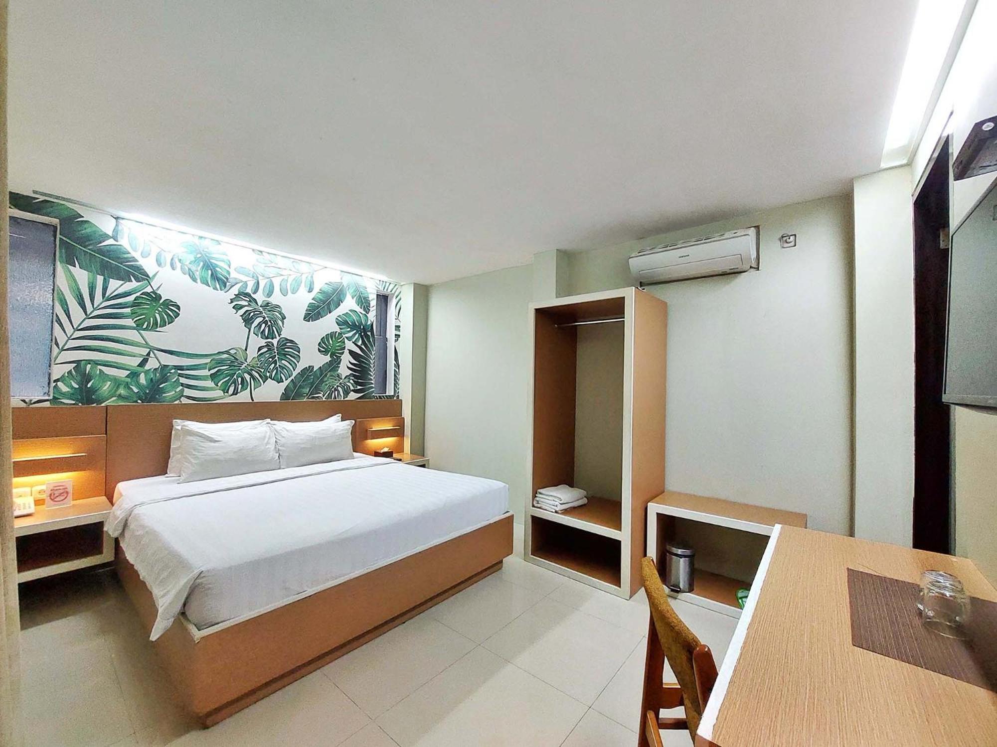 Shinta Guesthouse Malang Eksteriør bilde