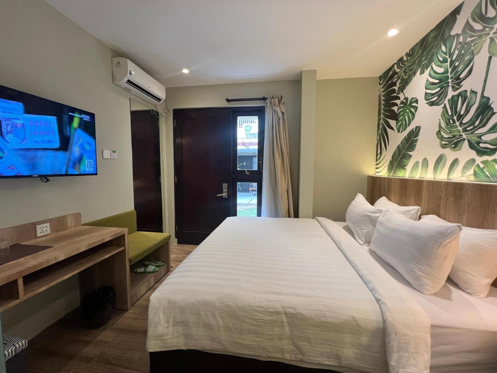Shinta Guesthouse Malang Eksteriør bilde